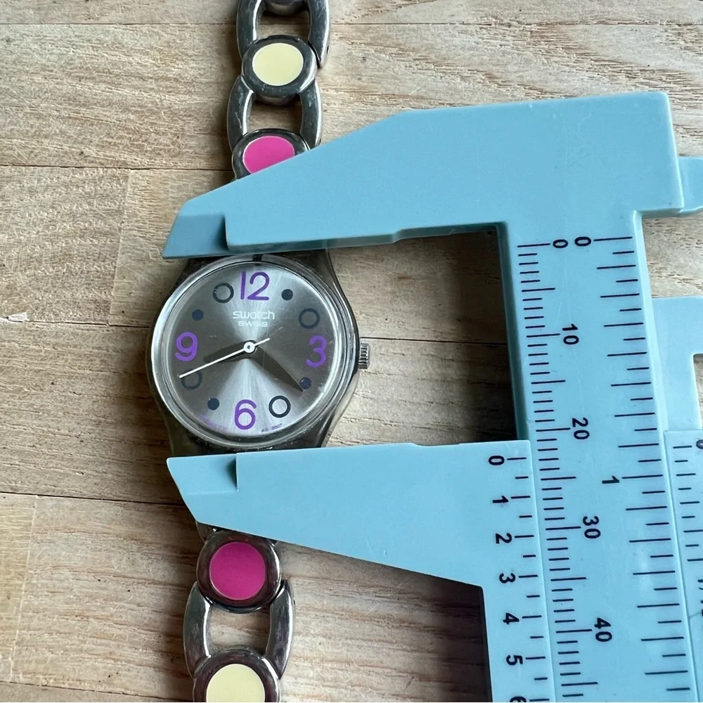 Swatch ladies watch pop art pink and cream bracelet NEW BATTERY